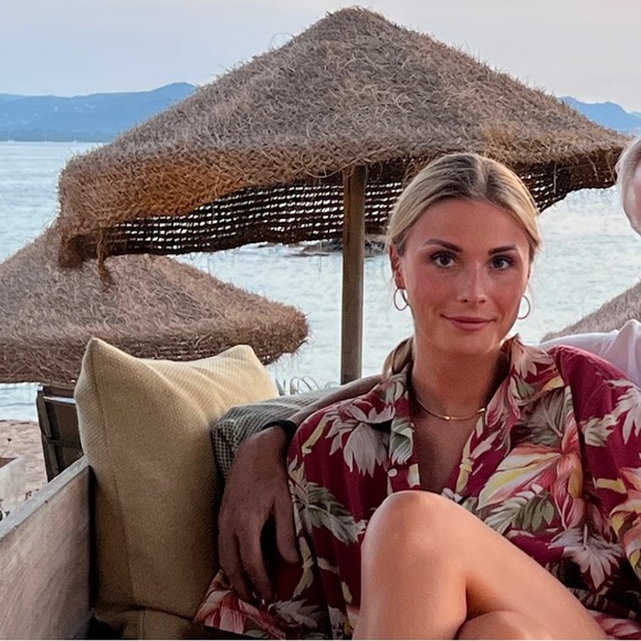 Meet your Posher, Jane - Picture 1 of 1